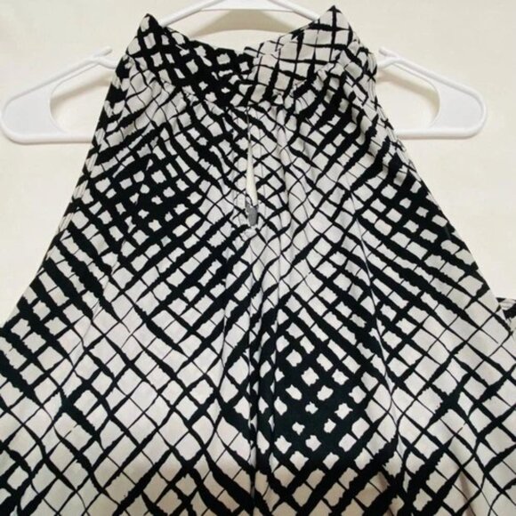 Essentials by Milano Career Tank Women's Large Black White Mock Neck Smocked Hem - Picture 9 of 9